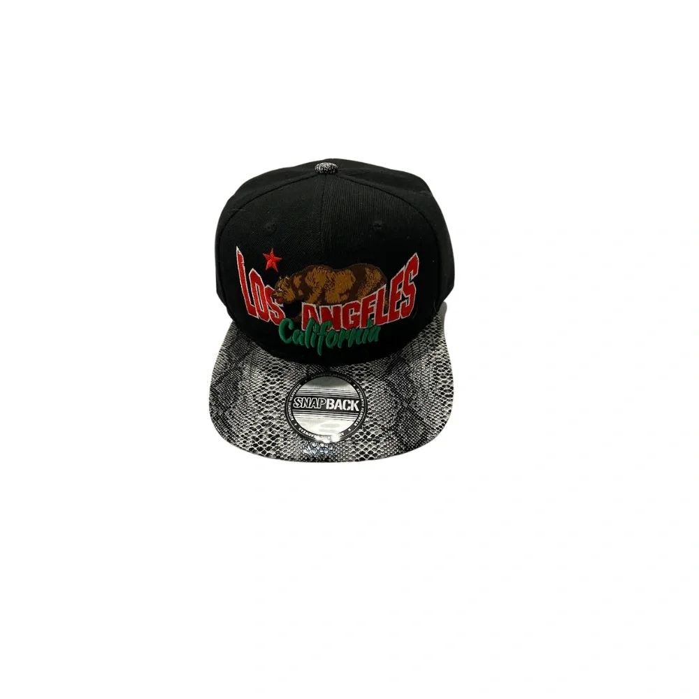 Bundle of 5 Men’s SnapBack Hats - Picture 6 of 8